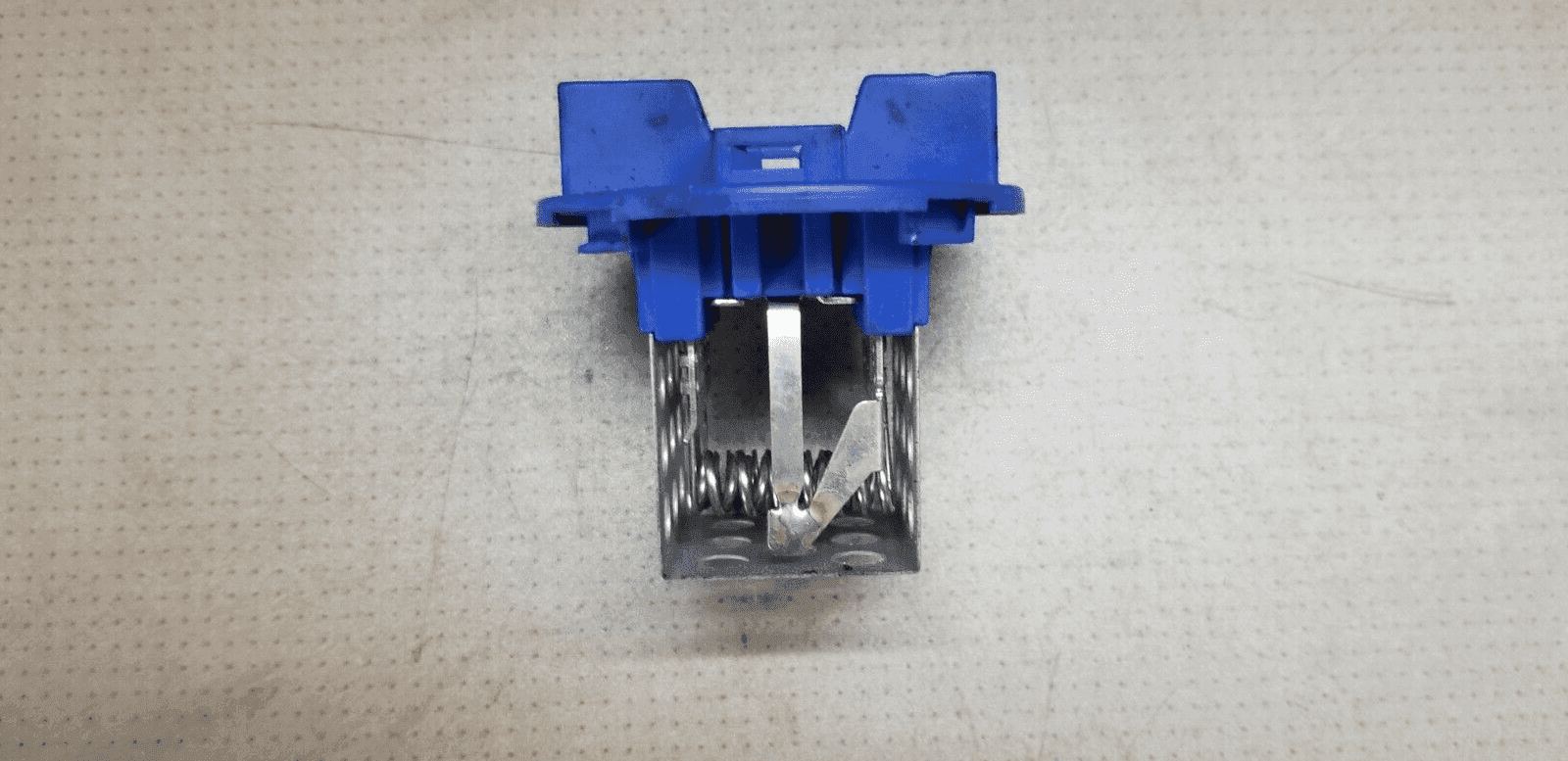 VOLKSWAGEN CRAFTER MK1 LT3 HEATER RHEOSTAT RESISTOR 2006-2017 2E0915693 - Image 4