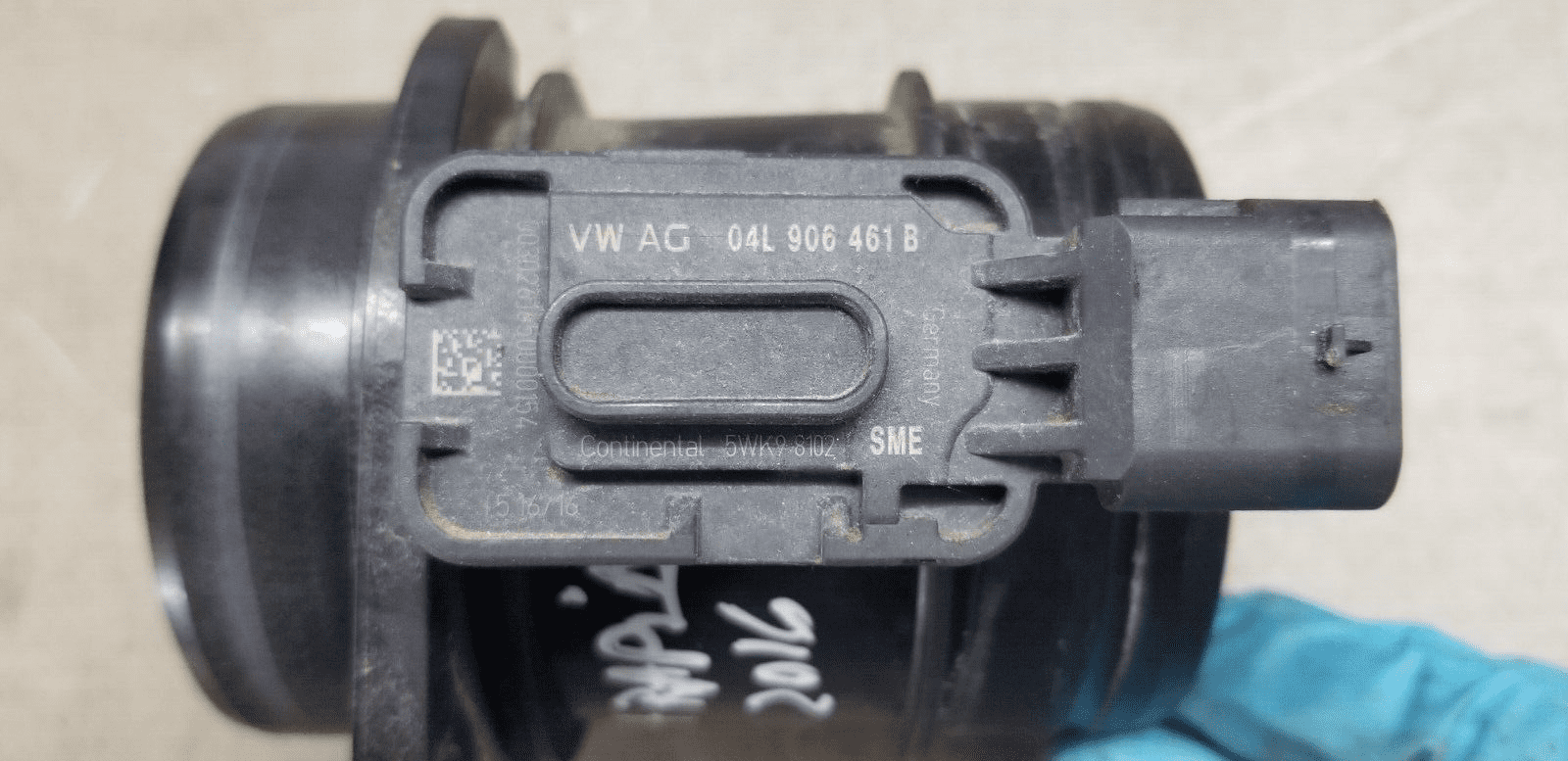 Volkswagen Audi Skoda 1.6 TDI Air Flow Mass Sensor 04L906461B - Image 6