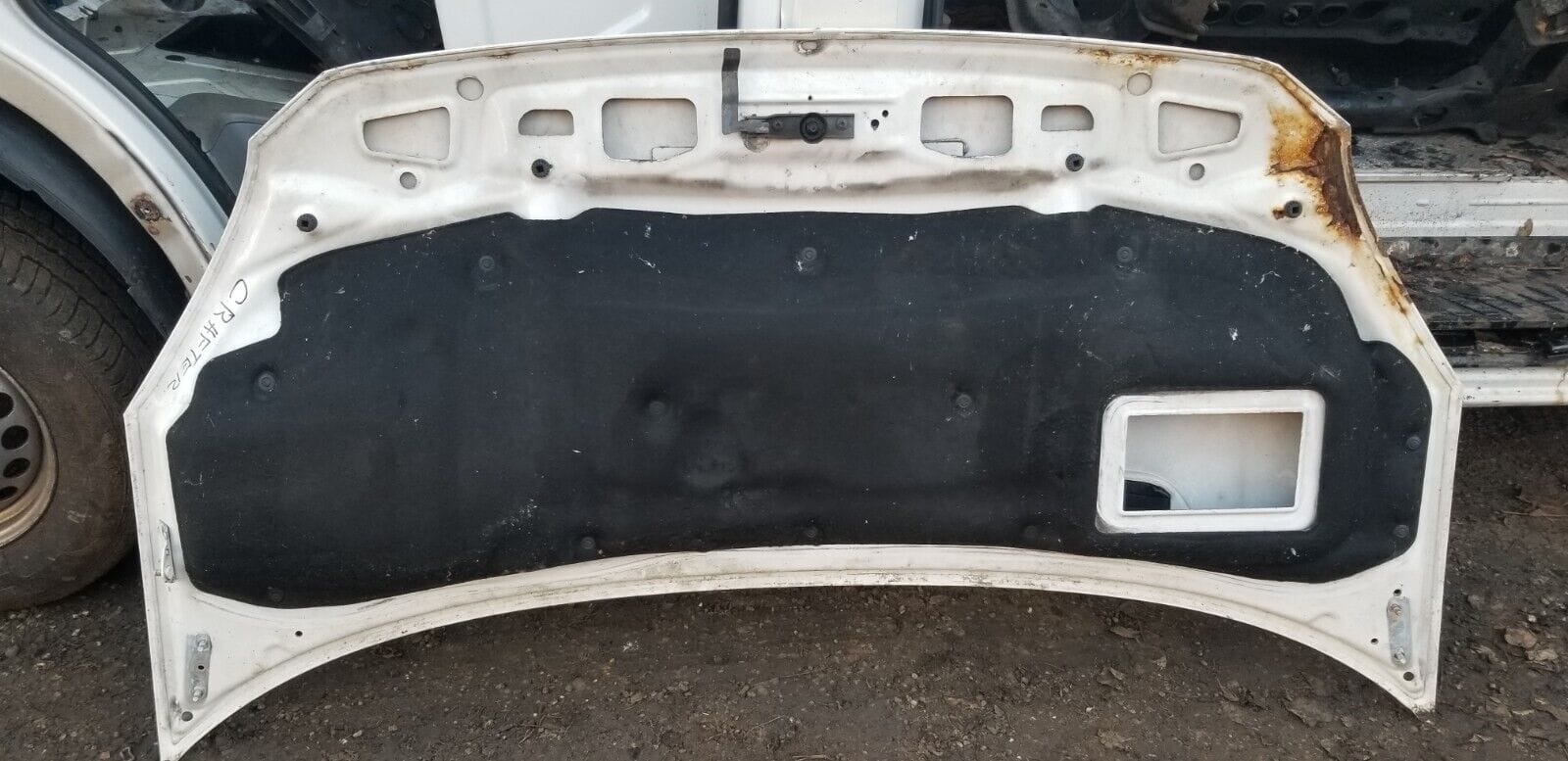 VW CRAFTER BONNET WHITE 2013 - Image 4