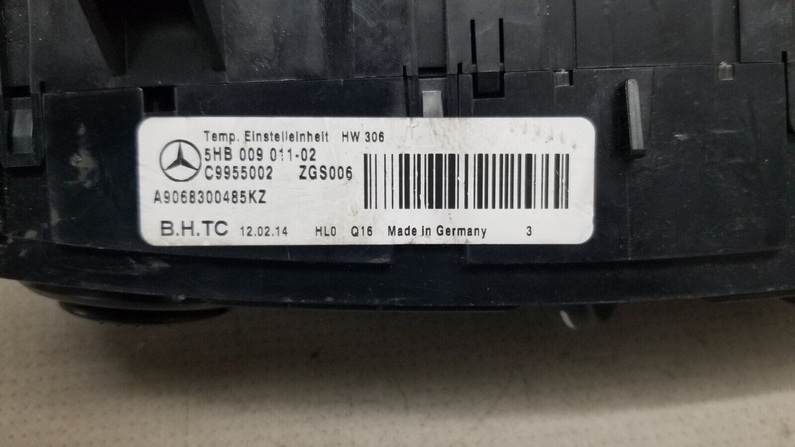 VW CRAFTER HEATER CONTROLS / HEATER SWITCHES A9068300285KZ 2006 - 2013 - Image 3