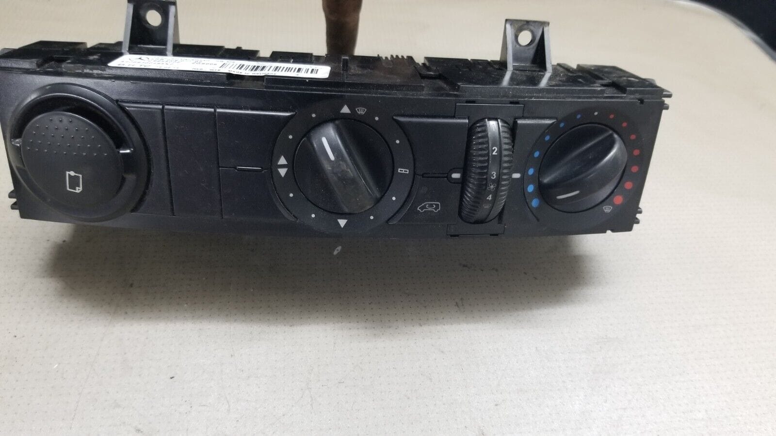 VW CRAFTER HEATER CONTROLS / HEATER SWITCHES A9068300285KZ 2006 - 2013