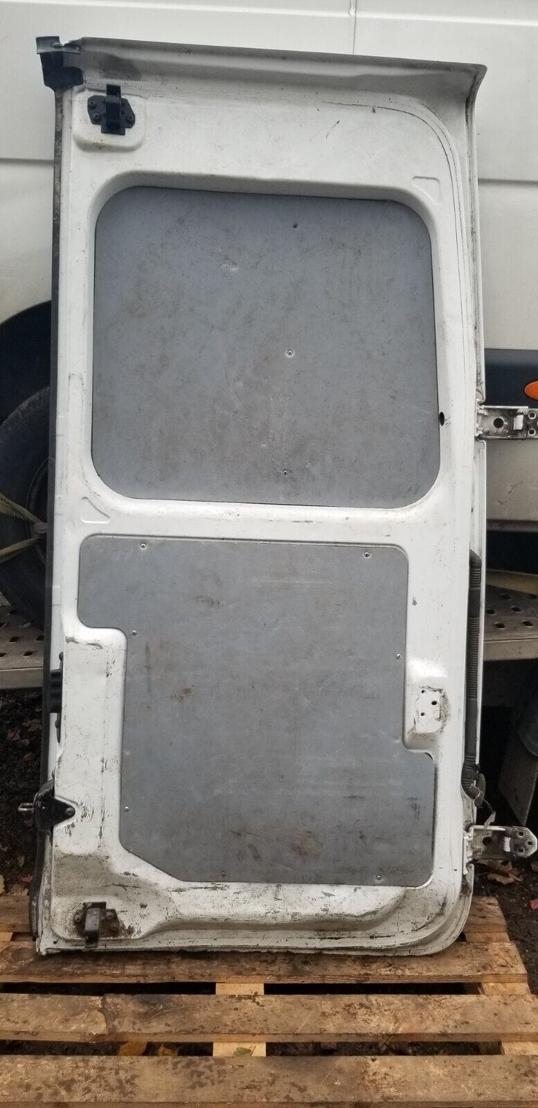 Vauxhall Movano Renault Master 2011-2018 Passenger side rear door WHITE - Image 3
