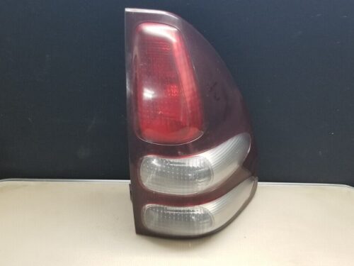 2005 TOYOTA LAND CRUISER O/S DRIVERS SIDE RIGHT REAR LIGHT