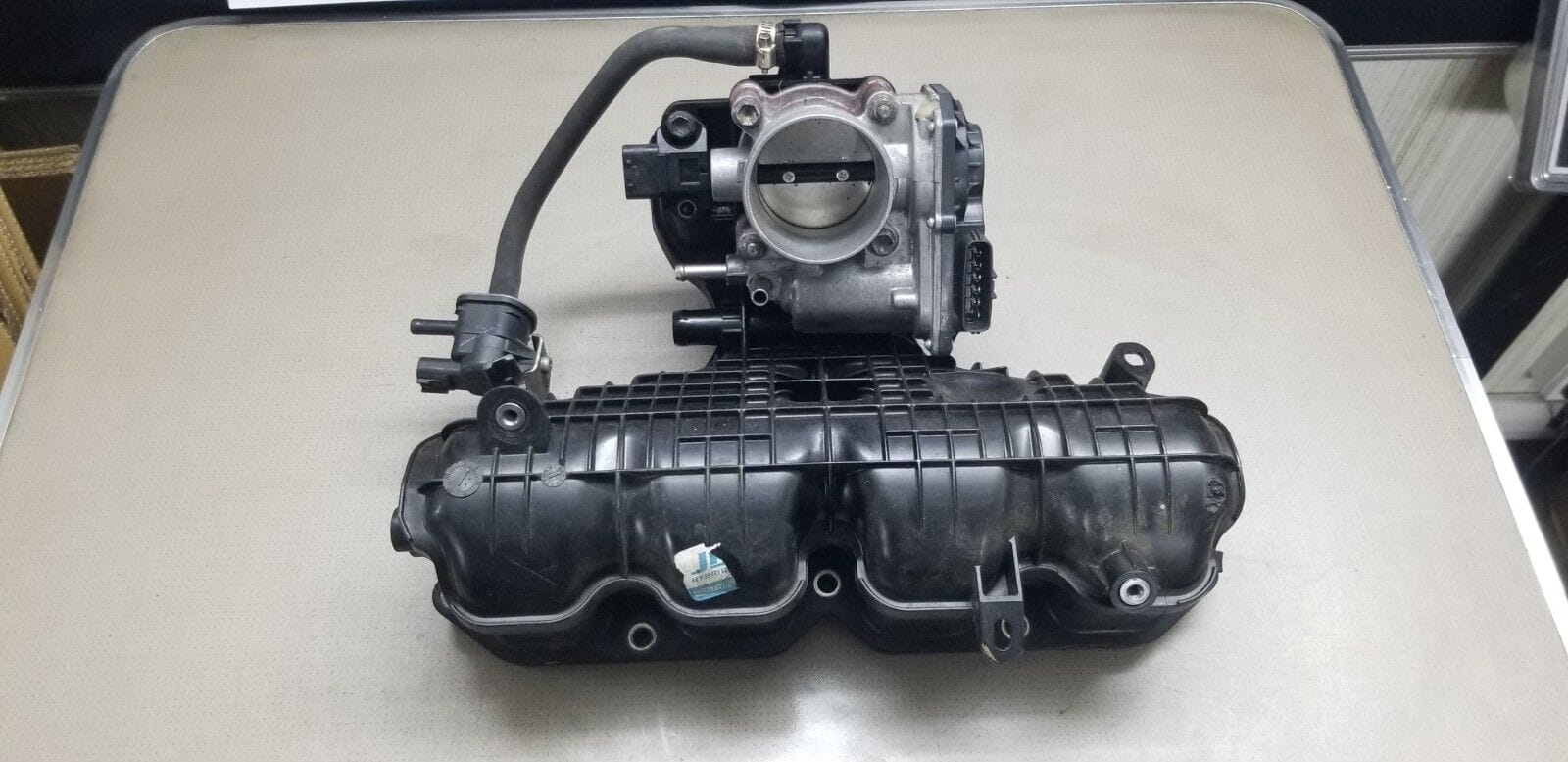 2009-2015 Toyota Prius 1.8 Hybrid Intake Manifold Inlet 17120-37051 |O - Image 4