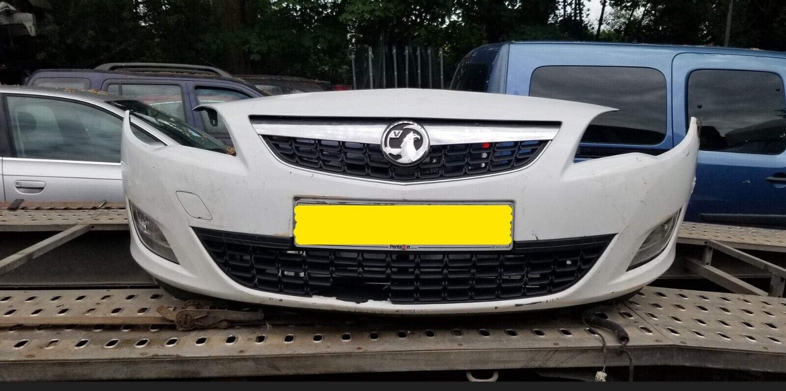 2010 Vauxhall Astra Exclusive EcoFlex CDTI Front Bumper