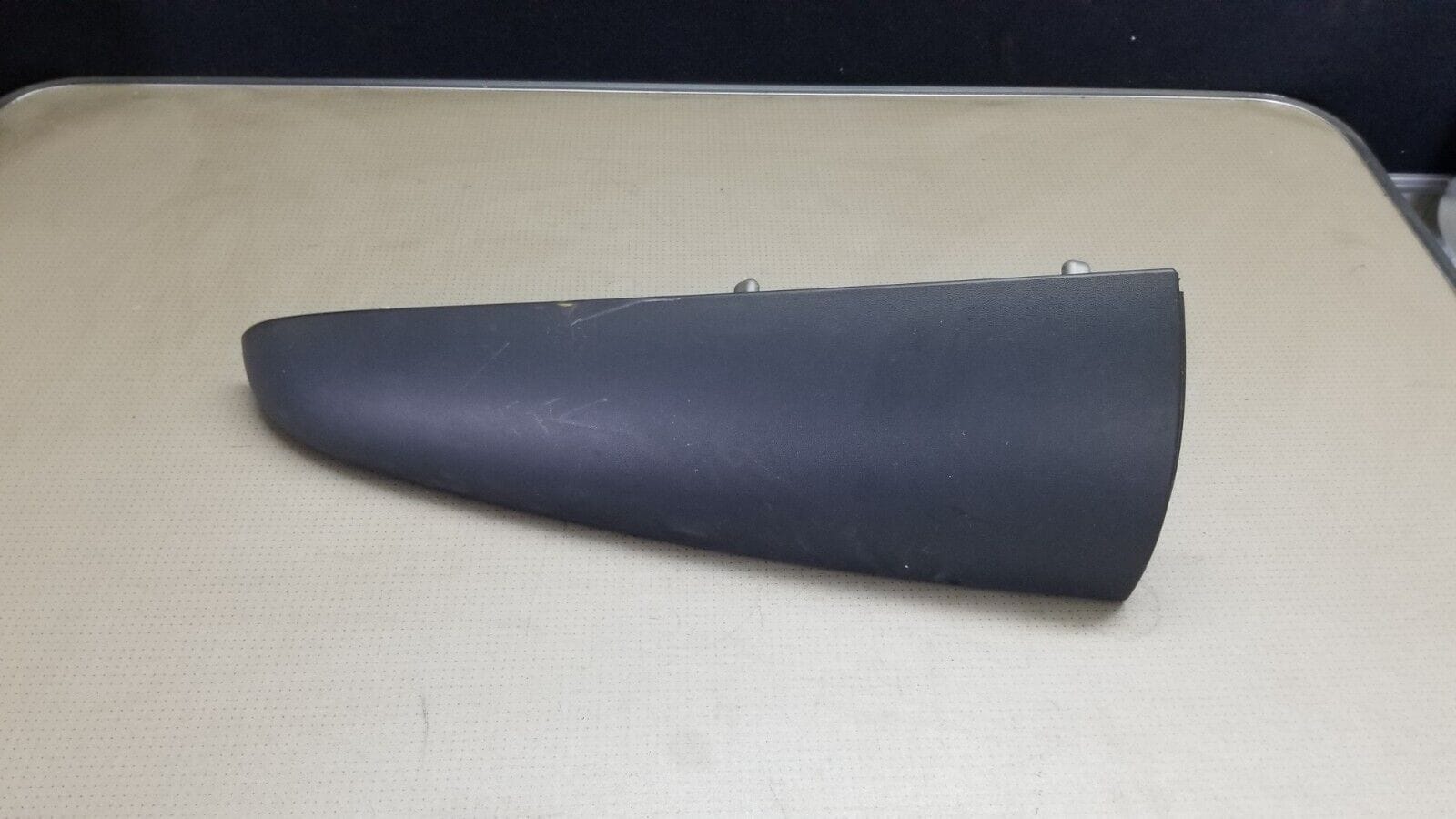 2012 RENAULT KANGOO REAR RIGHT UPPER LIGHT COVER 8200499015 - Image 4