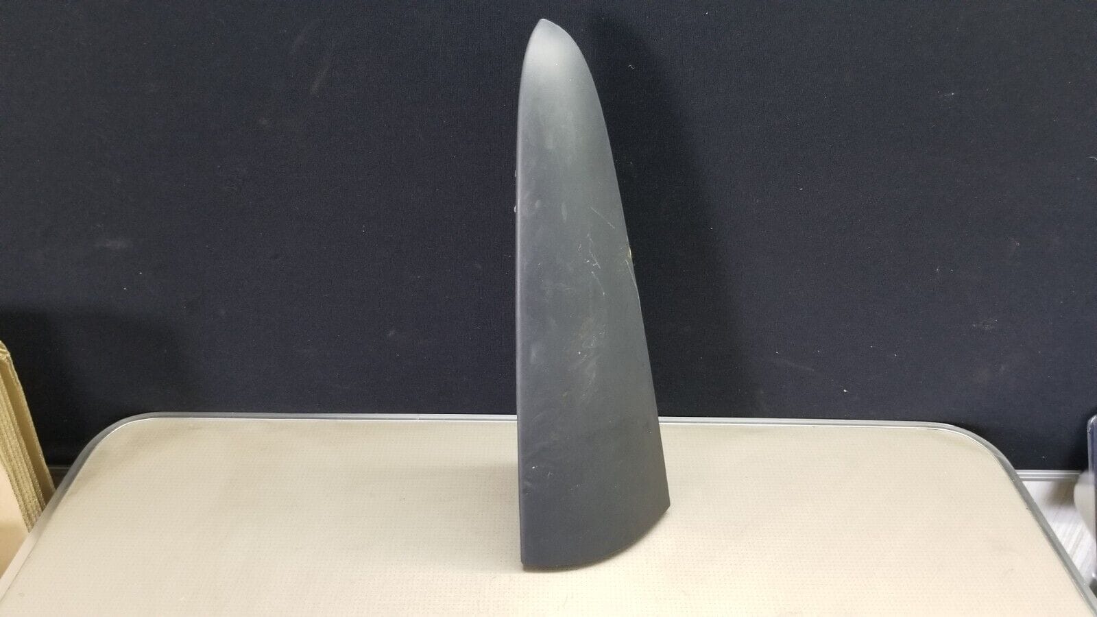 2012 RENAULT KANGOO REAR RIGHT UPPER LIGHT COVER 8200499015