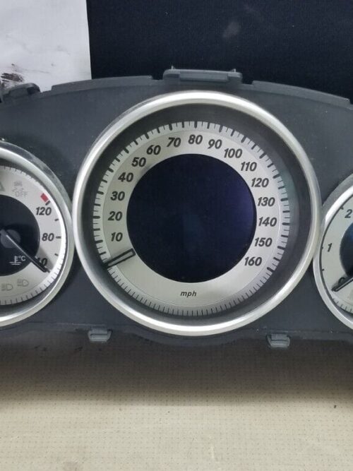 2015 Mercedes E-Class 2143cc diesel speedometer – OEM replacement