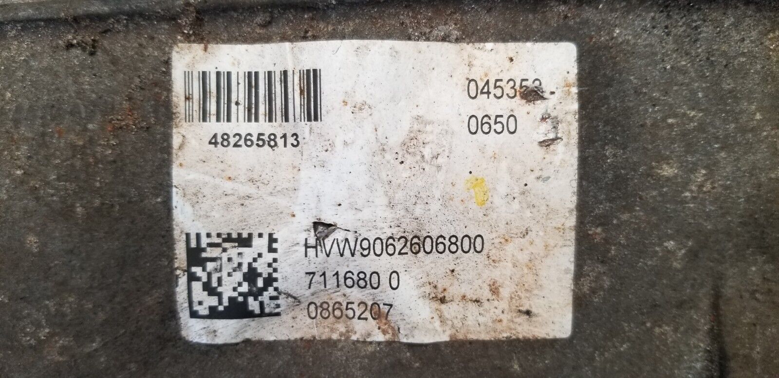 Part number close-up of 6 speed manual gearbox HVW9062606800