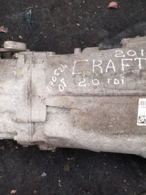 2015 Volkswagen Crafter 6 speed manual gearbox HVW9062606800 front view