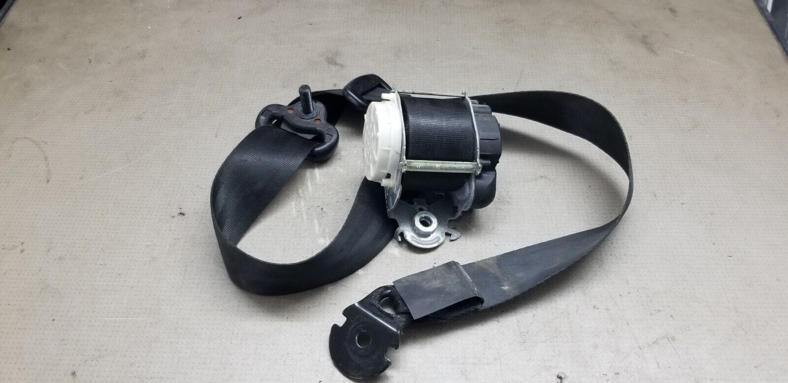 2016 Renault Trafic Passenger Front Left Side Seat Belt 868844873R |O - Image 3