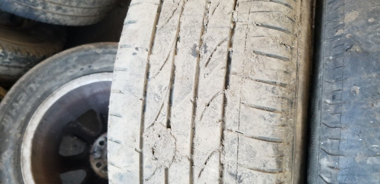 2x NISSAN QASHQAI J10 17" ALLOY WHEEL WITH TYRE 215/60R17 40300BR07A - Image 10