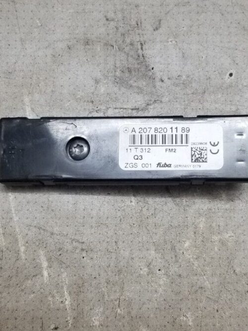Antenna Amplifier Mercedes W207 Convertible Aerial Unit Left N/S A2078201189