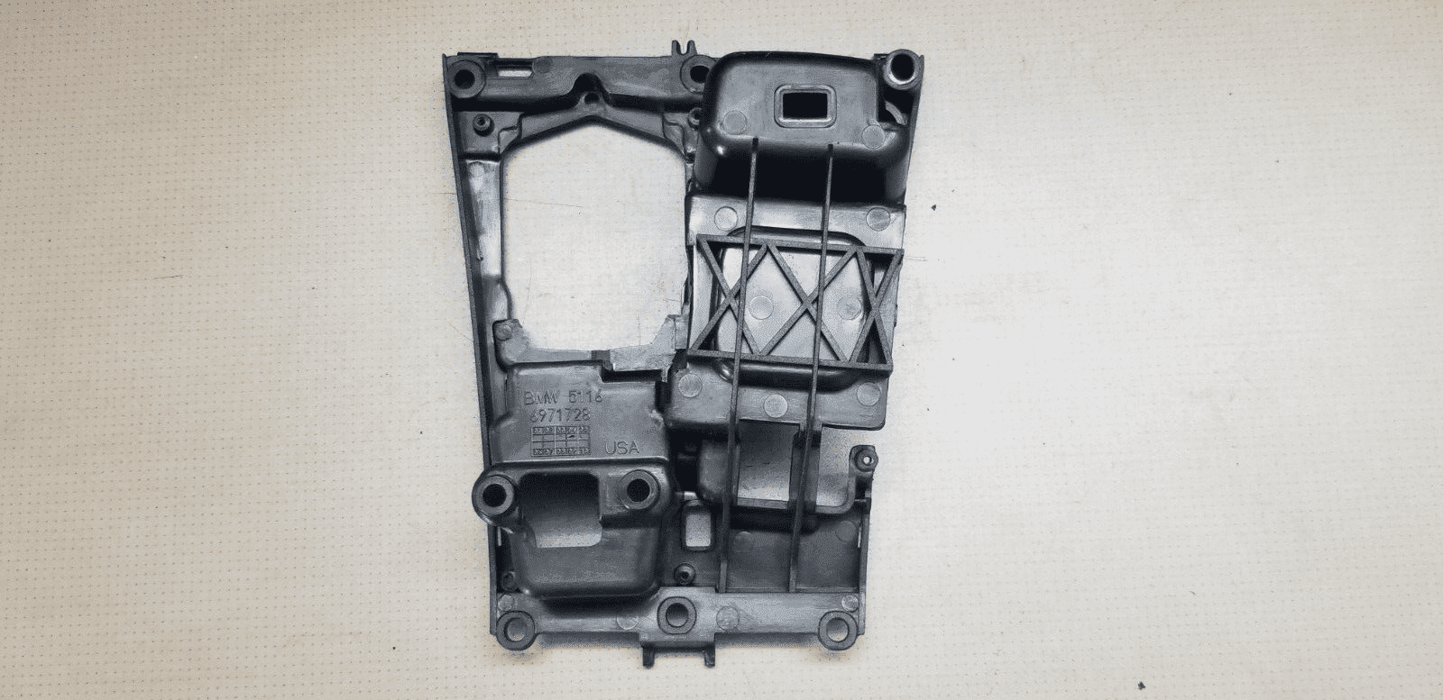 BMW X5 X6 E70 E71 M CIC iDrive Controller Console Lower Trim Bezel Cover RHD - Image 4