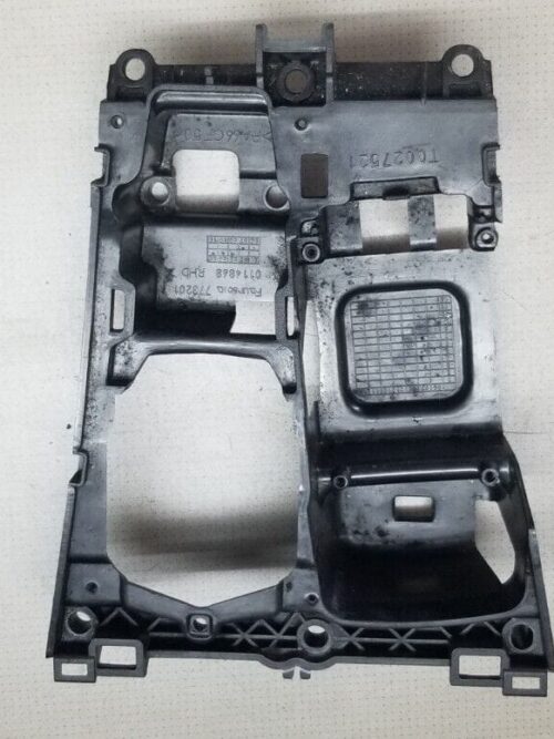 BMW X5 X6 E70 E71 M CIC iDrive Controller Console Lower Trim Bezel Cover RHD