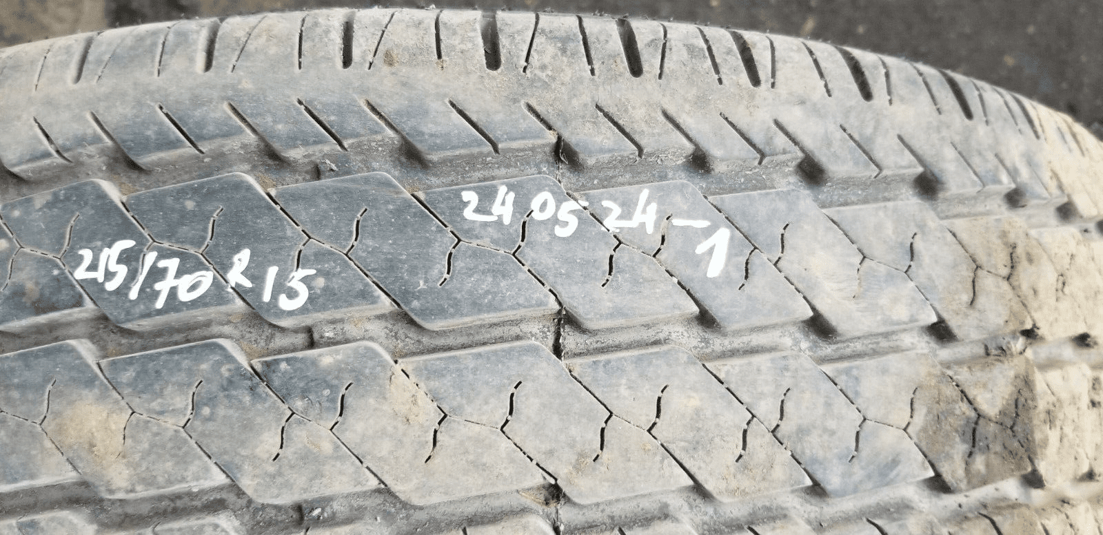 Citroen Relay Peugeot Boxer Wheel And Tyre 215/70R/15C 2017 - Image 5