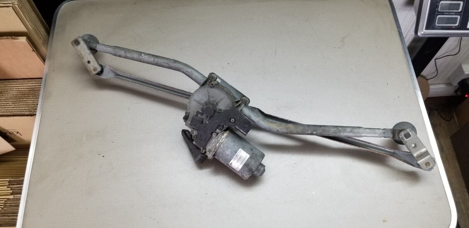 CRAFTER / SPRINTER 2014 WIPER MOTOR FRONT 405147 12V