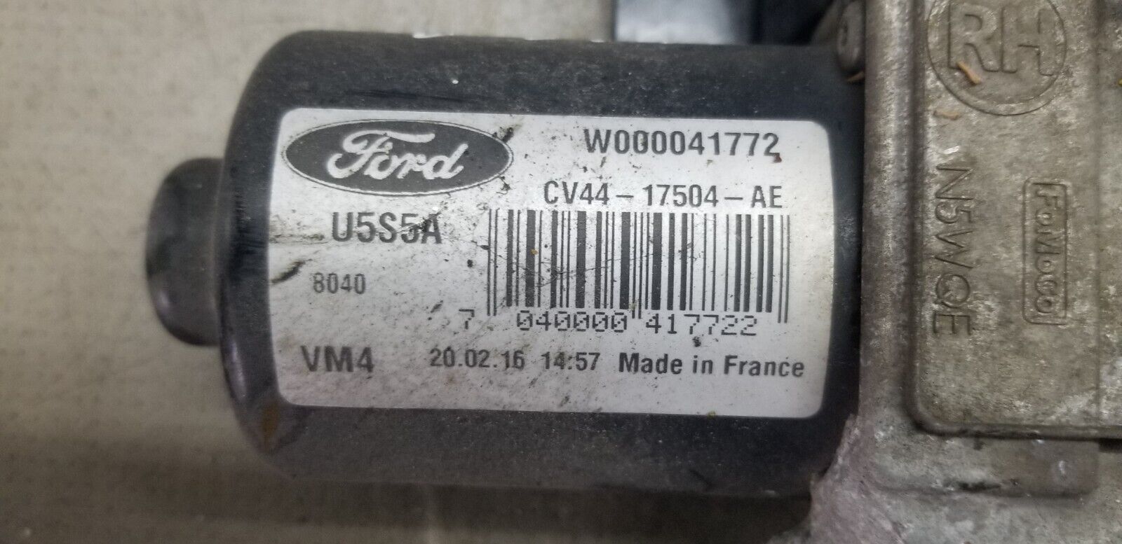 Ford Kuga Mk2 Front Windscreen Wiper Motor Right Driver Side 2016 |O - Image 3