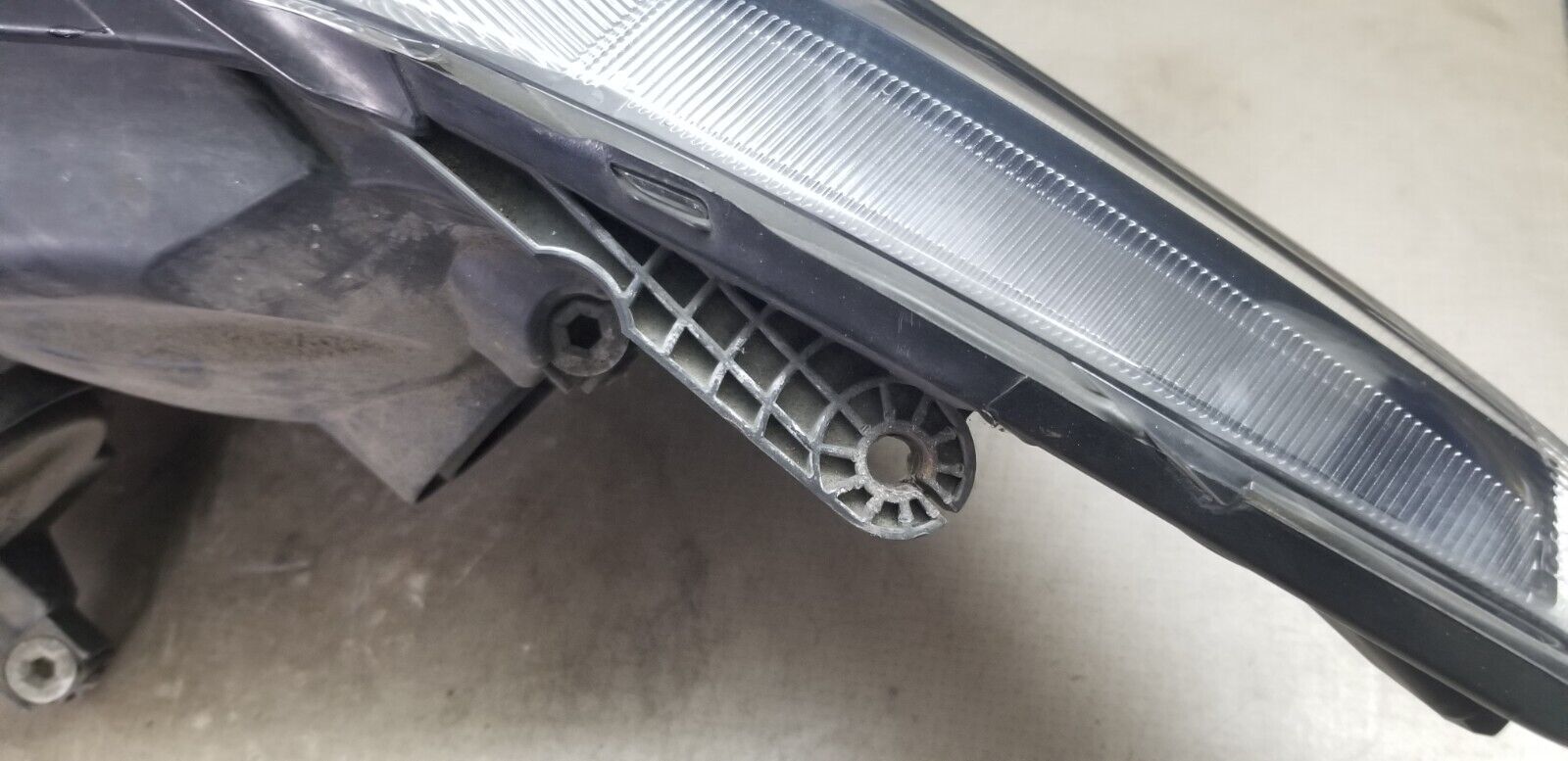 Ford Transit Mk4 Front Right Headlight RHD GK31-13W029-AA 2018 |O - Image 6