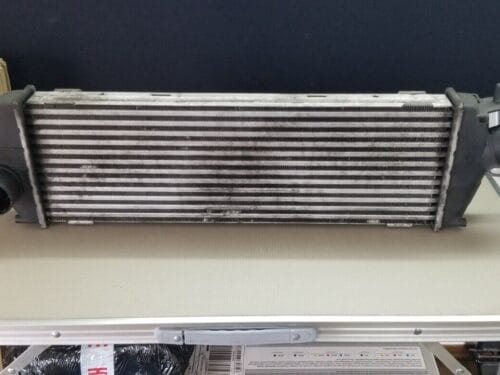 GENUINE VAUXHALL VIVARO RENAULT TRAFIC 2.0 DIESEL INTERCOOLER 8200411160