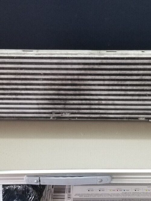 GENUINE VAUXHALL VIVARO RENAULT TRAFIC 2.0 DIESEL INTERCOOLER 8200411160