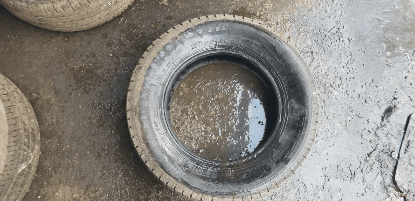 ICE PLUS S110 225/65/R16 112/110R M+S C DOT 2816 8+MM