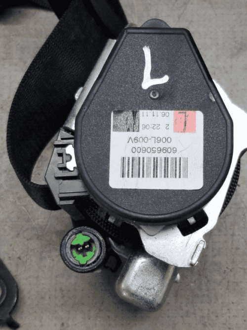 Tested Mercedes rear left seat belt A2078601585 ready to fit