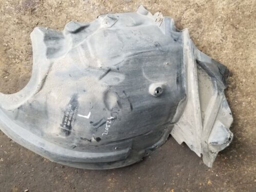 MERCEDES BENZ E W212 2045 Inner Fender Splash Guard Left A2126903030