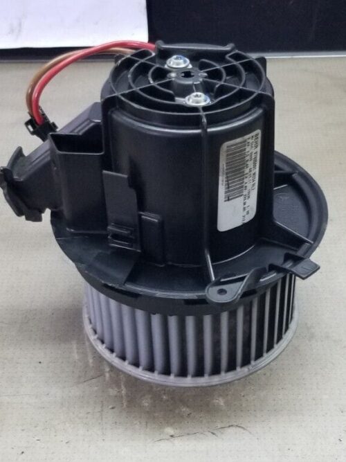 MERCEDES BENZ E250 W207 2012 FAN HEATER BLOWER MOTOR V7825001