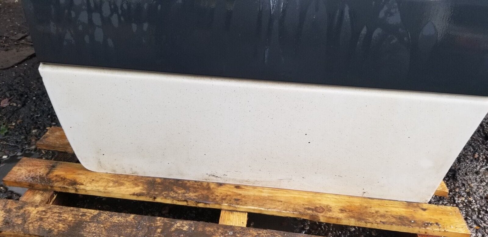 Sprinter Crafter compatible door assembly white