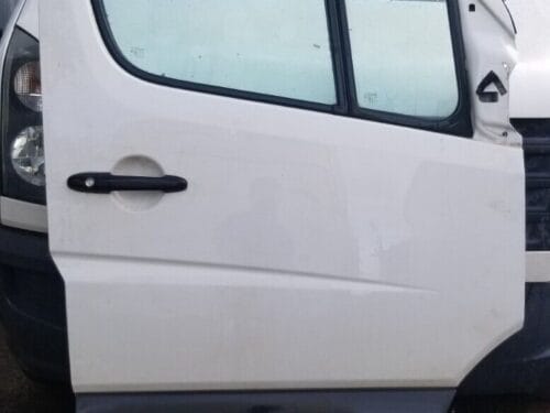 Mercedes Sprinter W906 VW Crafter white driver front door