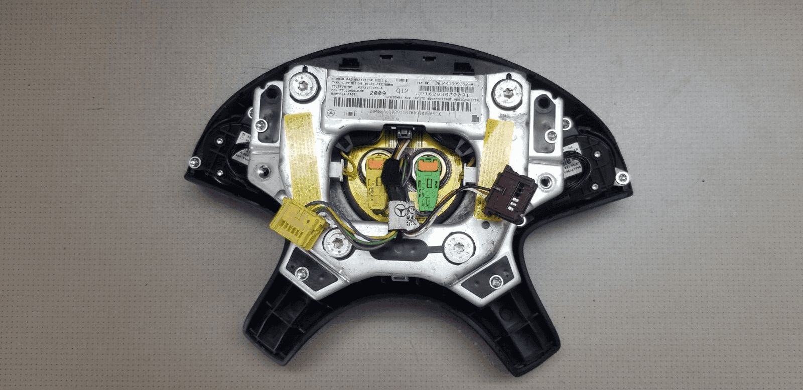 MERCEDES BENZ W204 C CLASS STEERING WHEEL A.B RIGHT SIDE A2048600102 - Image 4