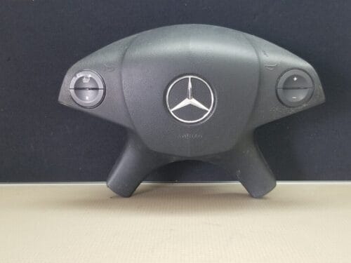 MERCEDES BENZ W204 C CLASS STEERING WHEEL A.B RIGHT SIDE A2048600102