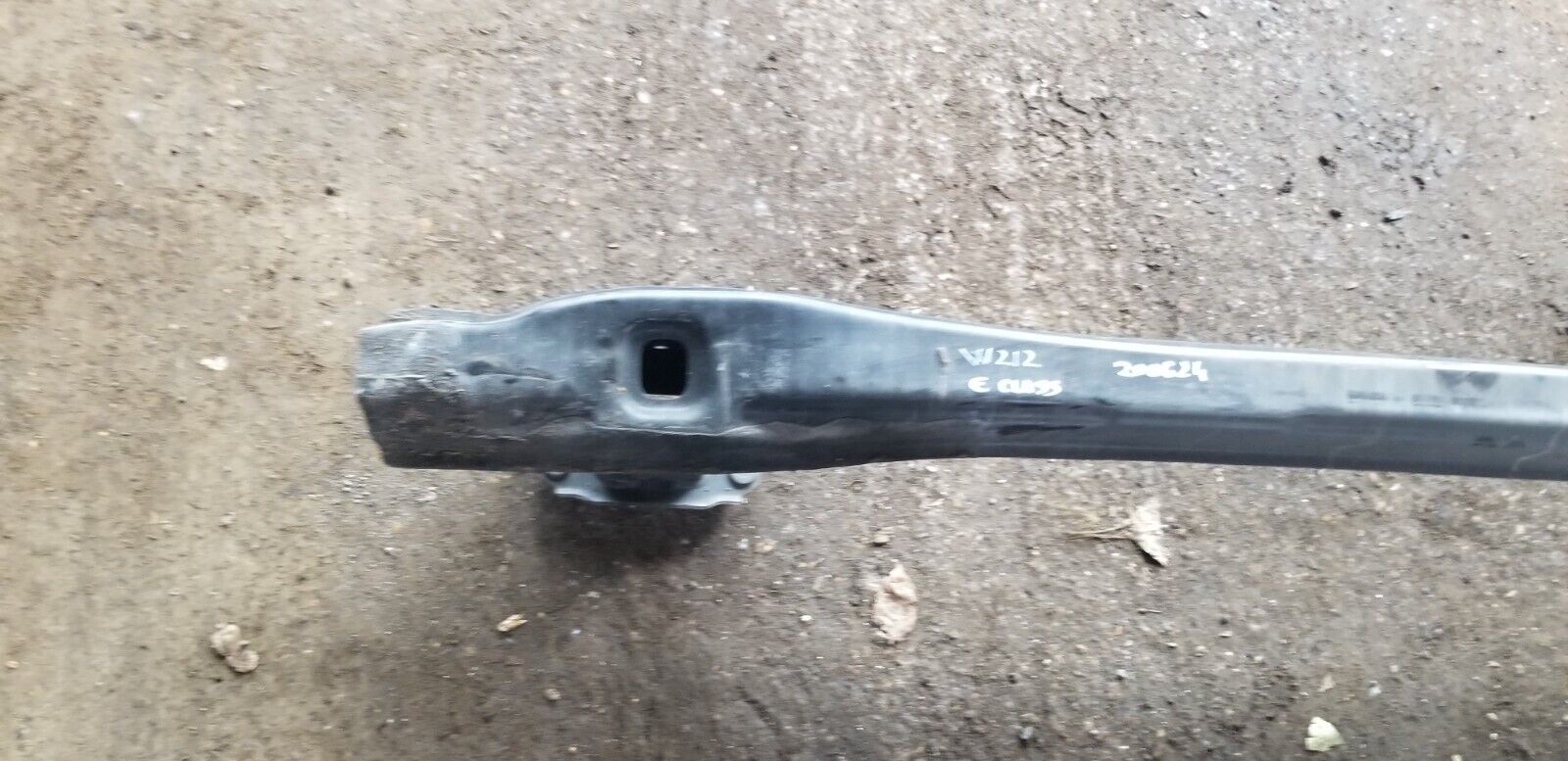 Mercedes E Class Bumper Crash Bar Rear A2126102014 W212 2009 - 2016 |O - Image 3