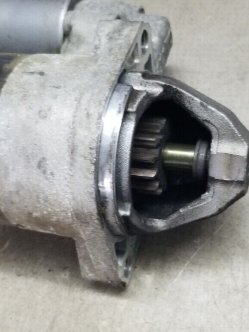 Mercedes-Benz starter motor connector and mounting points
