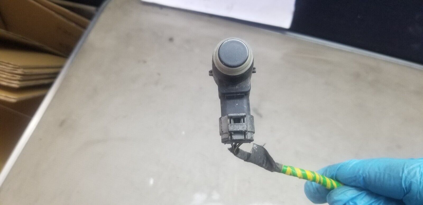 MERCEDES E220 2015 W212 FRONT BUMPER PARKING SENSORS & WIRING LOOM - Image 12