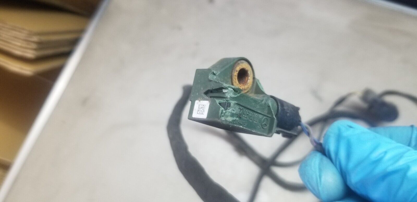 MERCEDES E220 2015 W212 FRONT BUMPER PARKING SENSORS & WIRING LOOM - Image 13