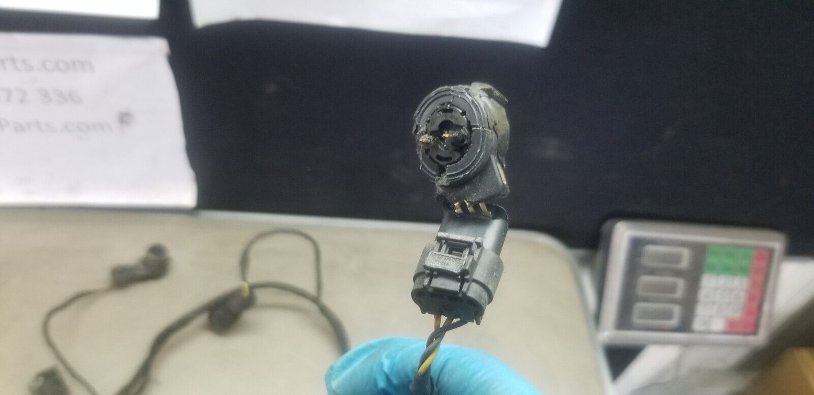 MERCEDES E220 2015 W212 FRONT BUMPER PARKING SENSORS & WIRING LOOM - Image 6