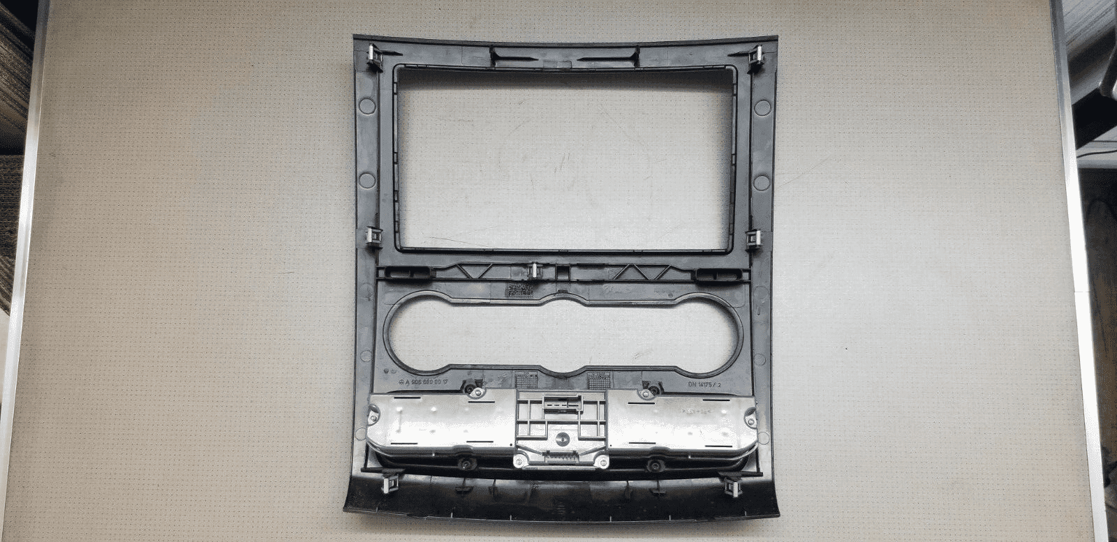 Mercedes Sprinter Heater Control Stereo Centre Surround Trim 07-18 A9066800017 |O - Image 3