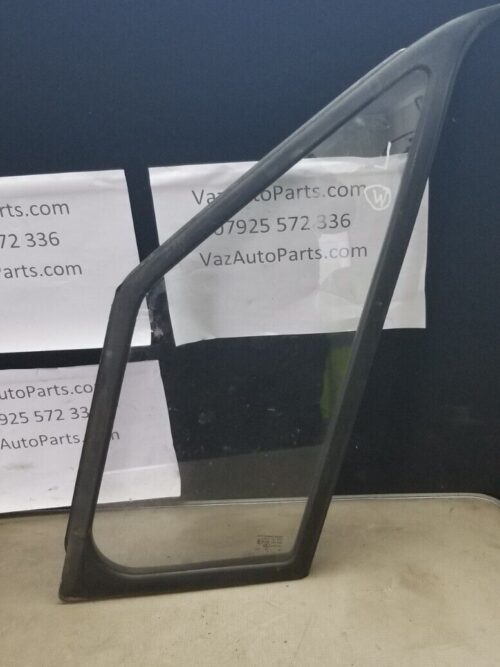 Mercedes Sprinter Quarter Glass Front Left W906 2.1L Diesel 2015