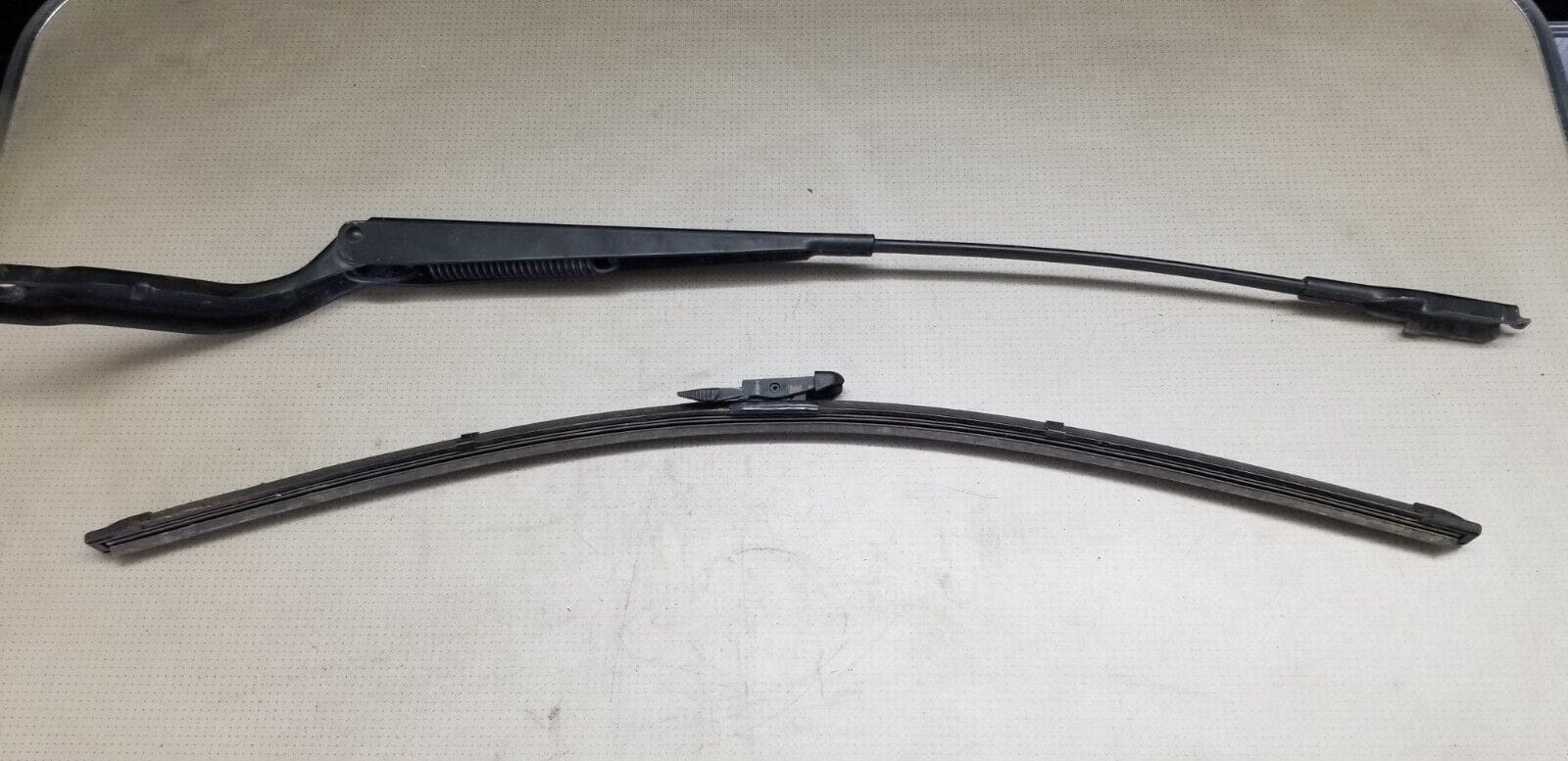 Mercedes Sprinter Crafter Passenger Side Wiper Arm Genuine 2008-18 A001820614 - Image 6