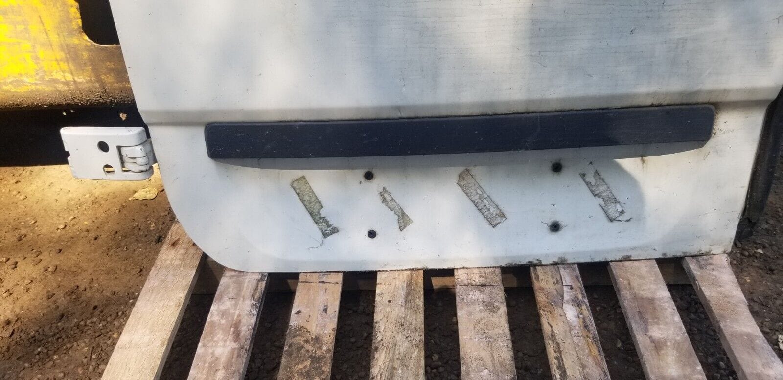 Mercedes Benz Sprinter / Volkswagen Crafter High Top N/S Rear Door 2006 - 2016 - Image 3