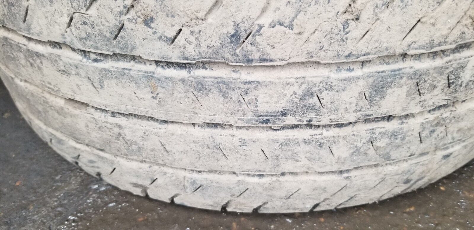 Volkswagen Crafter Set Of 4 Steel Wheel With Tyre 235/65R16C - Image 11