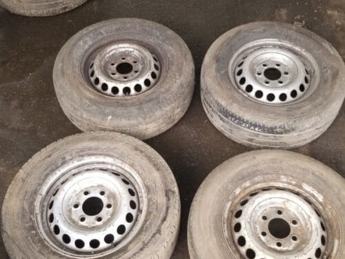 Volkswagen Crafter Set Of 4 Steel Wheel With Tyre 235/65R16C