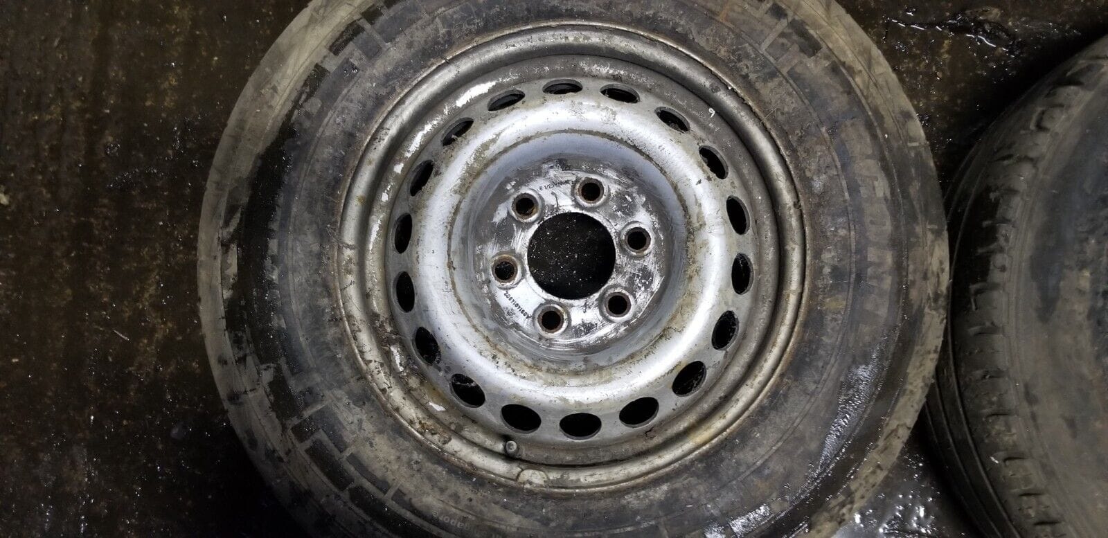 MERCEDES SPRINTER W906 / VW CRAFTER SET OF 4 STEEL WHEEL WITH TYRE 235/65R16C - Image 3