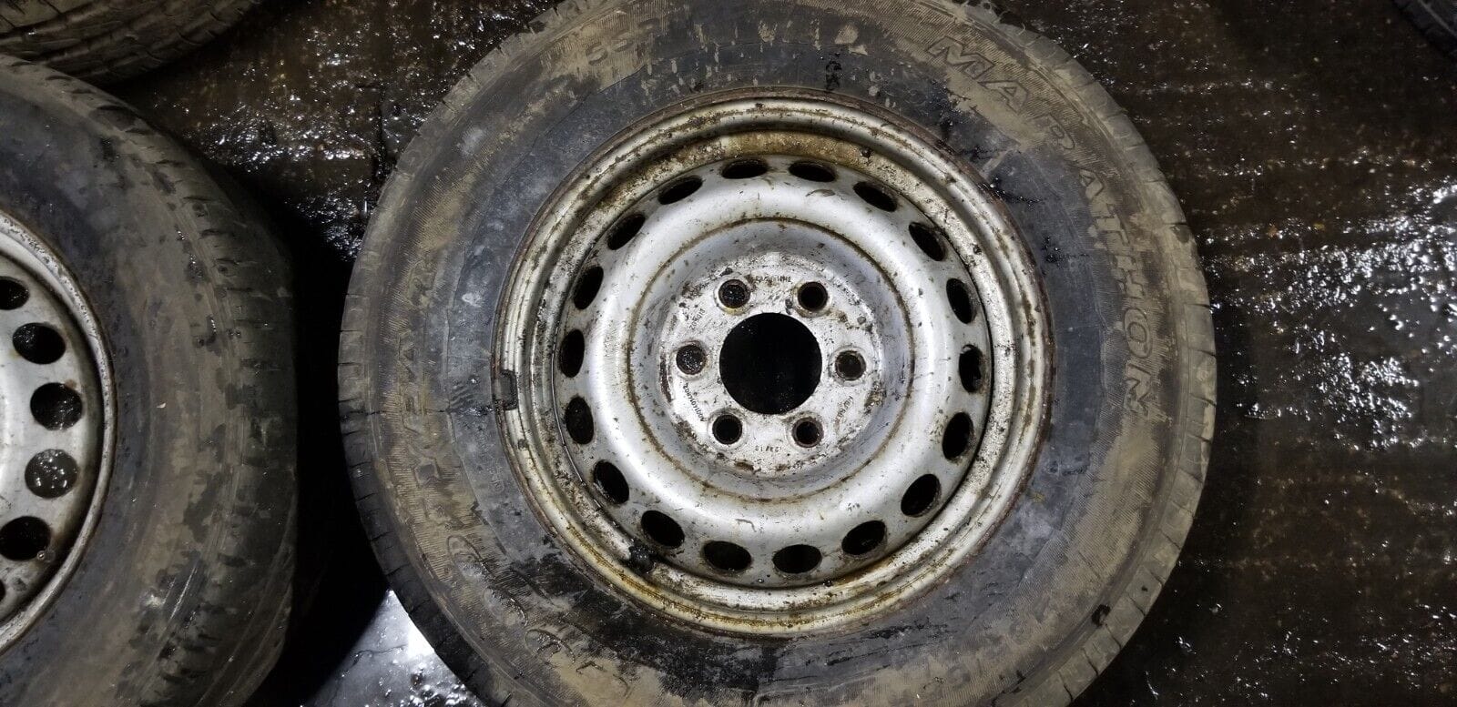 MERCEDES SPRINTER W906 / VW CRAFTER SET OF 4 STEEL WHEEL WITH TYRE 235/65R16C - Image 6