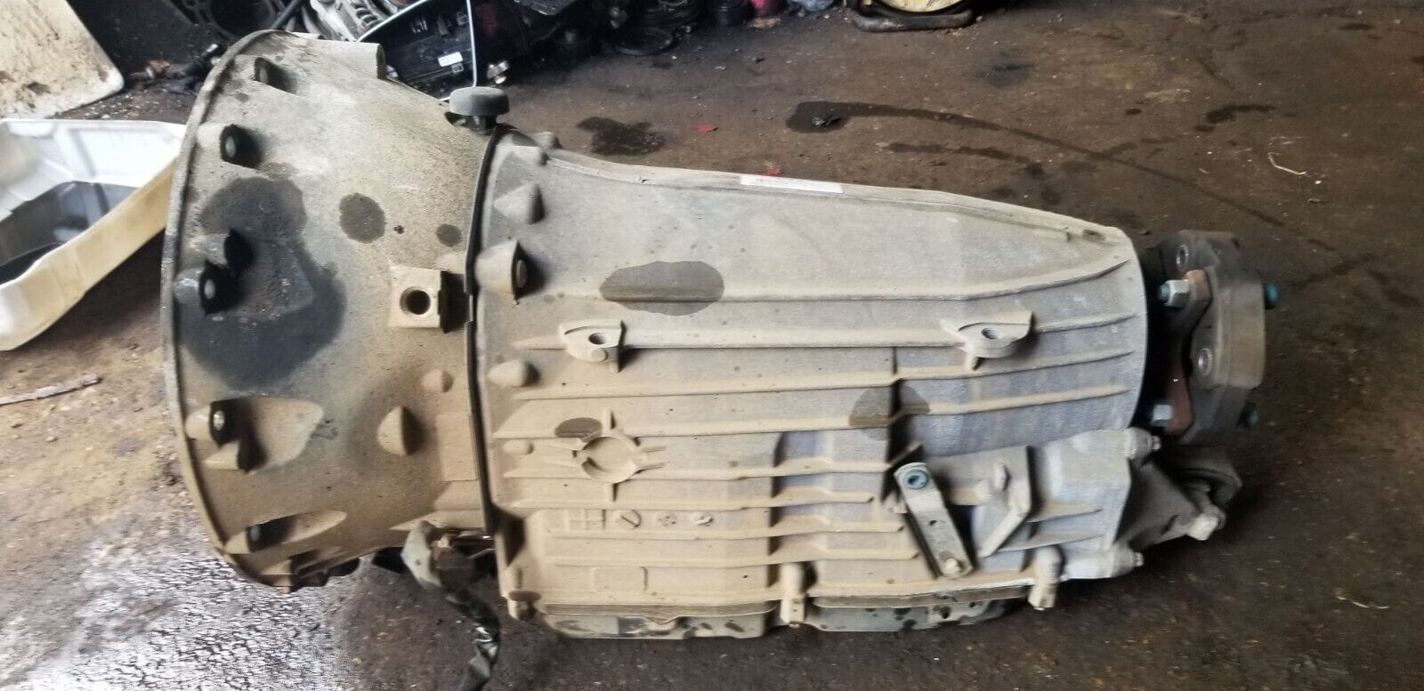 OEM automatic gearbox A2072709100 for Mercedes W207