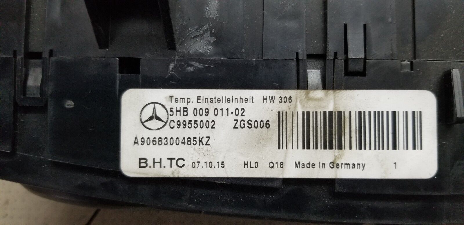 Mercedes-Benz Sprinter W906 06-14 Pre-Facelift Climate Control Panel A9068300485 |O - Image 6