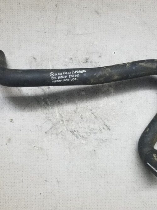 Mercedes Benz Viano Vito W639 Coolant Hose Pipe A6398320423