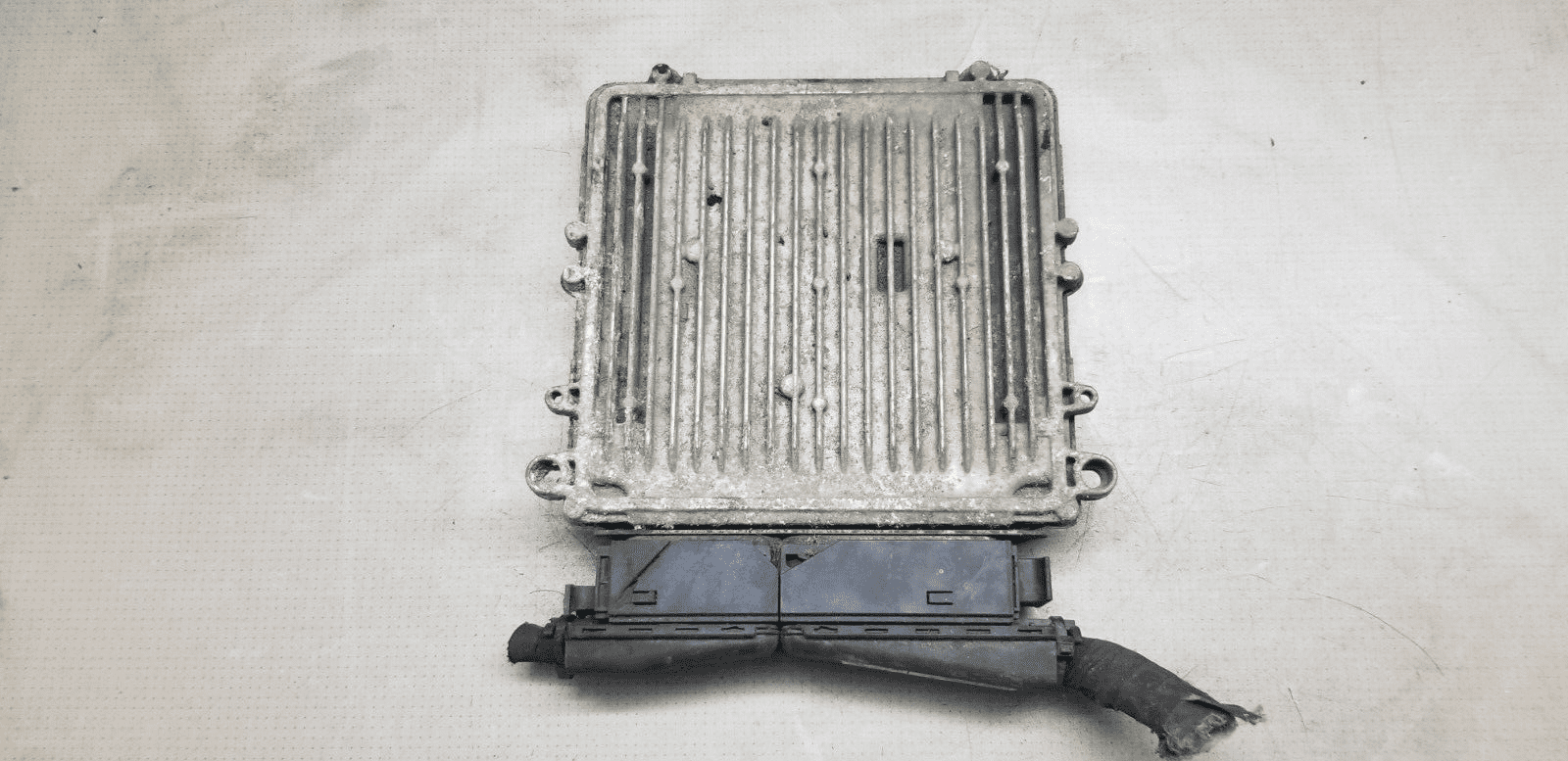 Mercedes Sprinter ECU Engine Control Unit A6461506372 0281015053 - Image 4